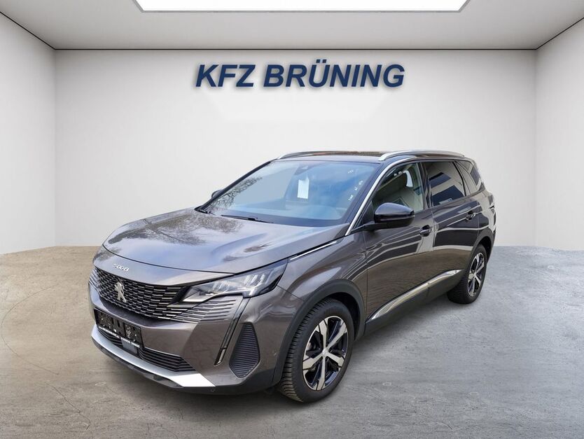 Peugeot 5008 26.938 km 28.480 € Lingen (Ems) 49811