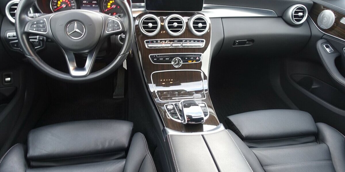 Mercedes-Benz C 250 Lim. 4Matic BlueTEC / d Distr. LED Burmester 175.800 km 18.950 &euro; Neumarkt/OPf 92318