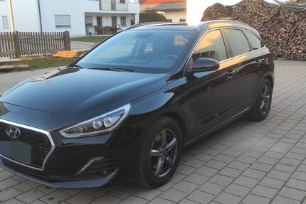 Hyundai i30 76.400 km 16.499 &euro; Reichertshofen 85084