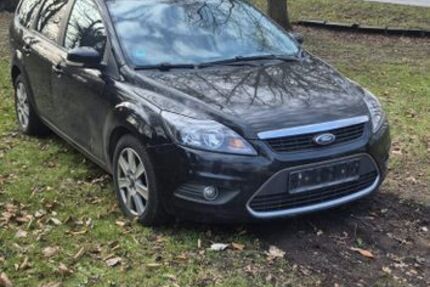Ford Focus 220.445 km 3.300 &euro; Panker 24321