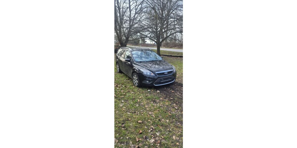Ford Focus 220.445 km 3.300 &euro; Panker 24321