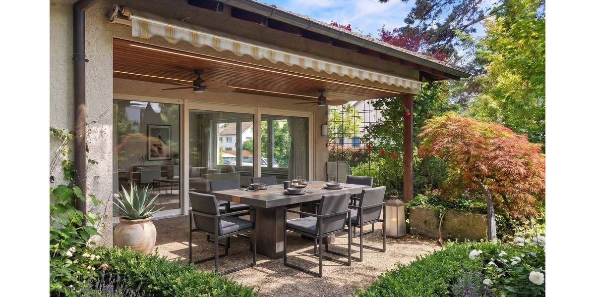 Einfamilienhaus Singen (Hohentwiel) Singen - 6 Zimmer, 235 m&sup2;, 695.000&euro; | Angebot:26835277