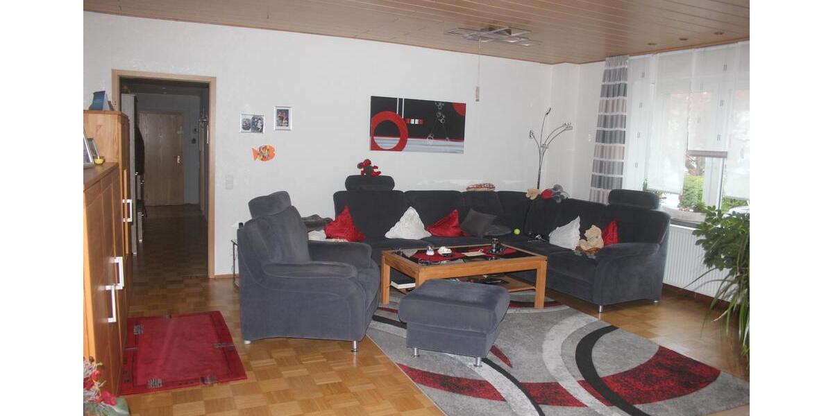 Erdgeschoßwohnung Gelsenkirchen Erle - 4 Zimmer, 120 m&sup2;, 240.000&euro; | Angebot:26020590