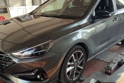 Hyundai i30 38.253 km 18.980 &euro; Trier 54292