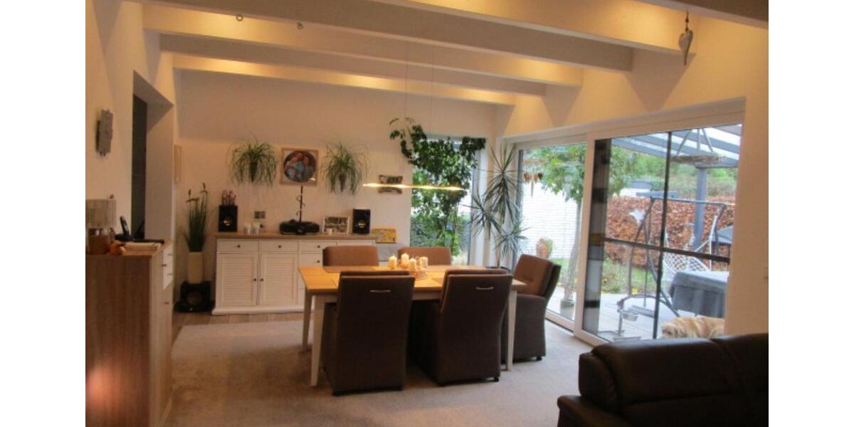 Doppelhaushälfte Niederkrüchten - 4 Zimmer, 128 m&sup2;, 1.500&euro; | Angebot:24940984