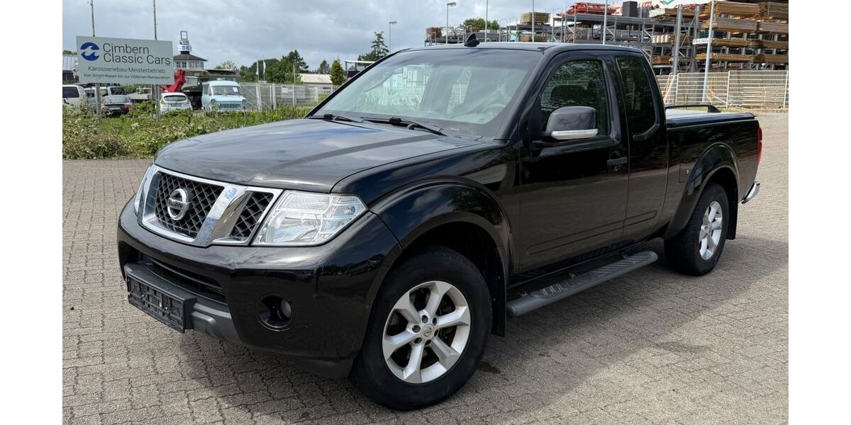 Nissan Navara 248.000 km 8.990 &euro; Schleswig 24837