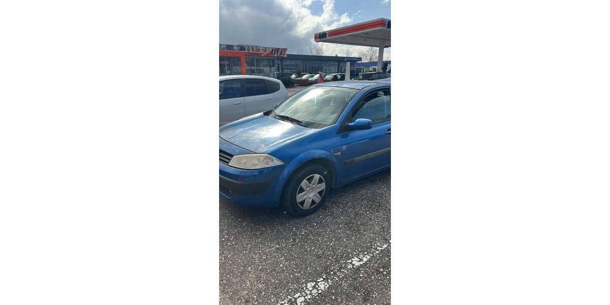 Renault Megane 215.000 km 750 &euro; Stadthagen 31655