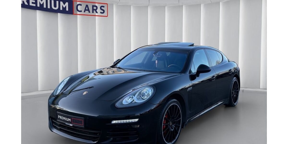 Porsche Panamera 195.662 km 29.490 &euro; Laupheim 88471