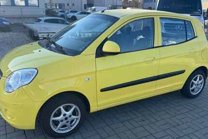 Kia Picanto 87.381 km 2.150 &euro; Taucha 04425