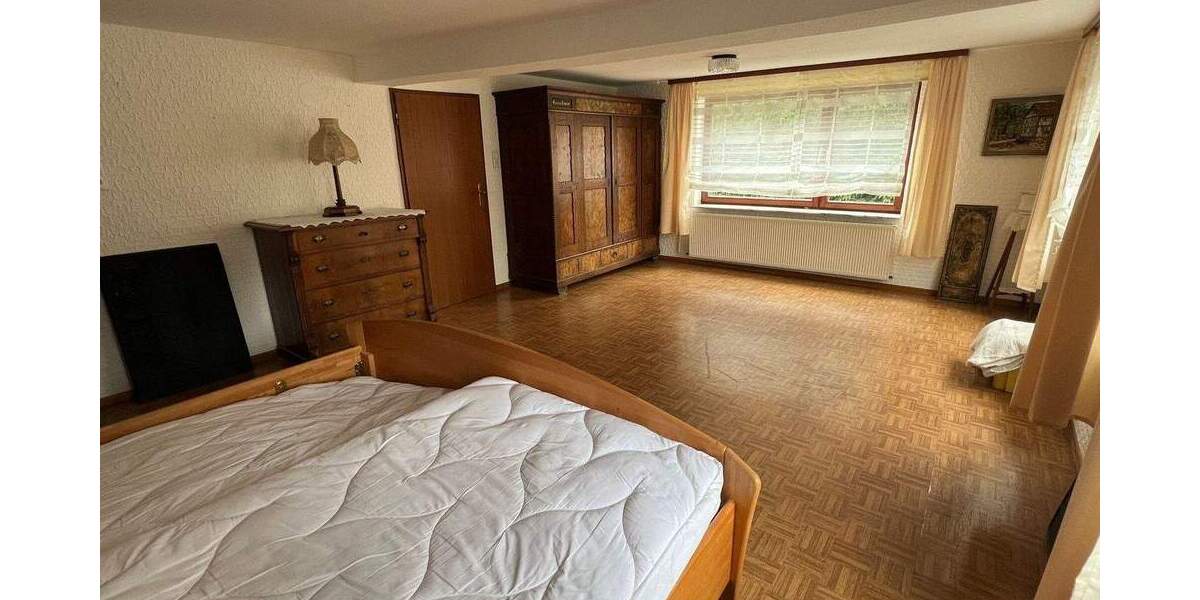 Einfamilienhaus Sontra / Krauthausen Krauthausen - 1 Zimmer, 321 m&sup2;, 249.000&euro; | Angebot:25735912