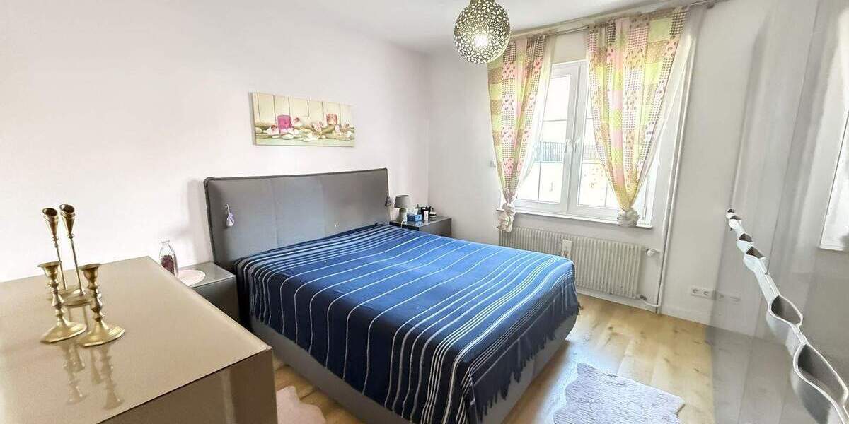 Mehrfamilienhaus, Wohnhaus Gütersloh Innenstadt - 6 Zimmer, 180 m&sup2;, 549.900&euro; | Angebot:25525841