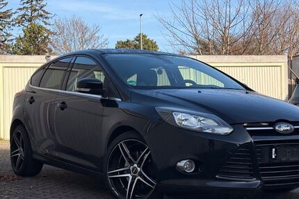 Ford Focus 153.000 km 6.900 &euro; Mechernich 53894