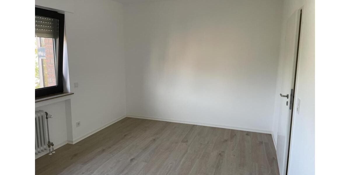 Etagenwohnung Euskirchen - 2 Zimmer, 57 m&sup2;, 684&euro; | Angebot:26413088