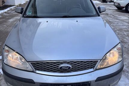 Ford Mondeo 311.500 km 1.700 &euro; Kaufbeuren 87600