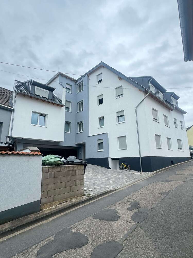 Haus zum Kaufen in Neuwied 2.270.000 € 743 m²