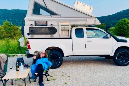 Toyota Hilux 173.600 km 69.400 &euro; Nürtingen 72622