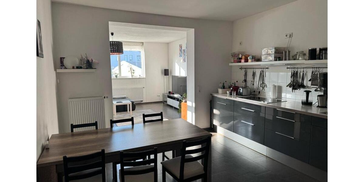 Etagenwohnung Bielefeld - 4 Zimmer, 121 m&sup2;, 1.161&euro; | Angebot:26403742