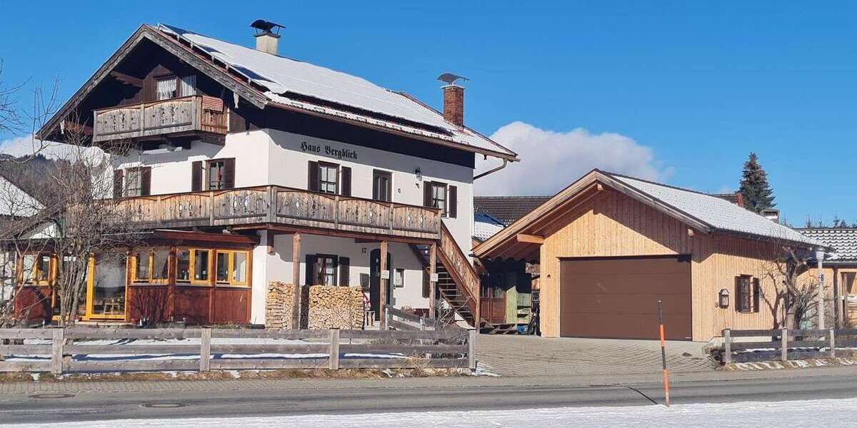 Haus zum Kaufen in Mittenwald 705.000 € 203 m² 11 zimmer
