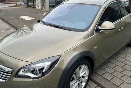 Opel Insignia 227.000 km 6.380 &euro; Duisburg 47226