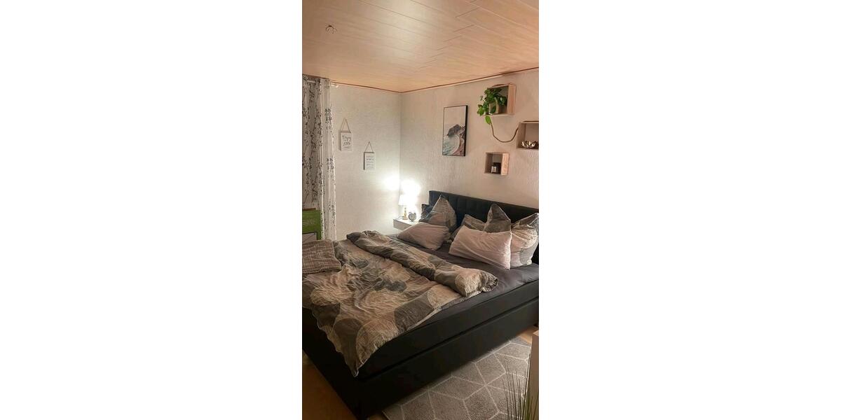 Hochparterre Waldershof - 3 Zimmer, 68 m&sup2;, 109.000&euro; | Angebot:26415825