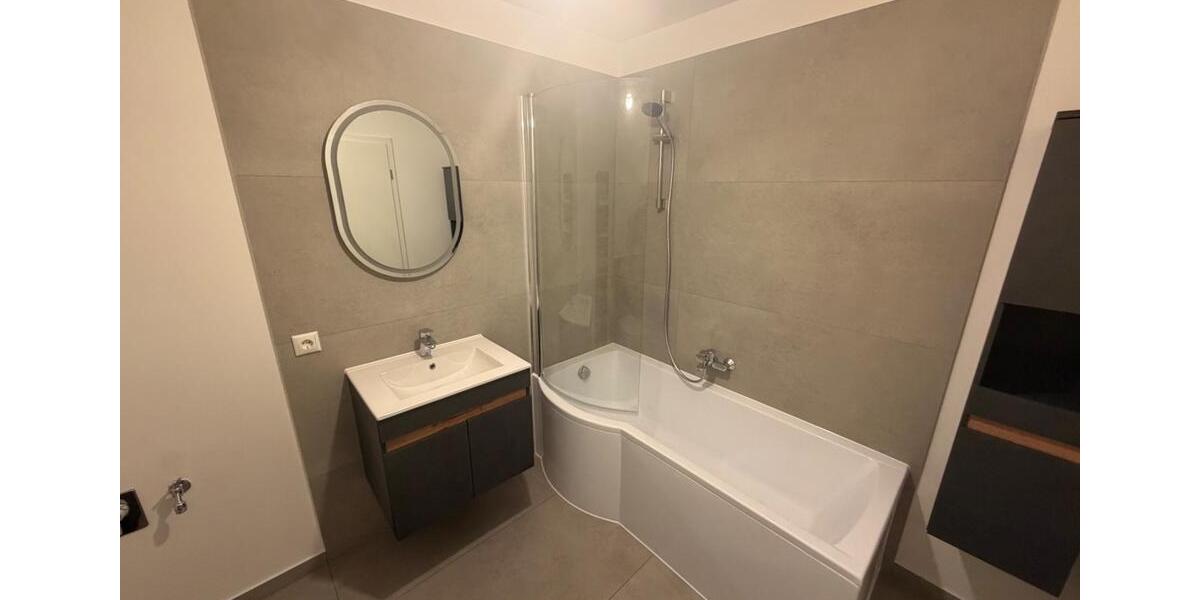 Etagenwohnung Zwickau Zwickau-West - 1 Zimmer, 47 m&sup2;, 305&euro; | Angebot:26669931