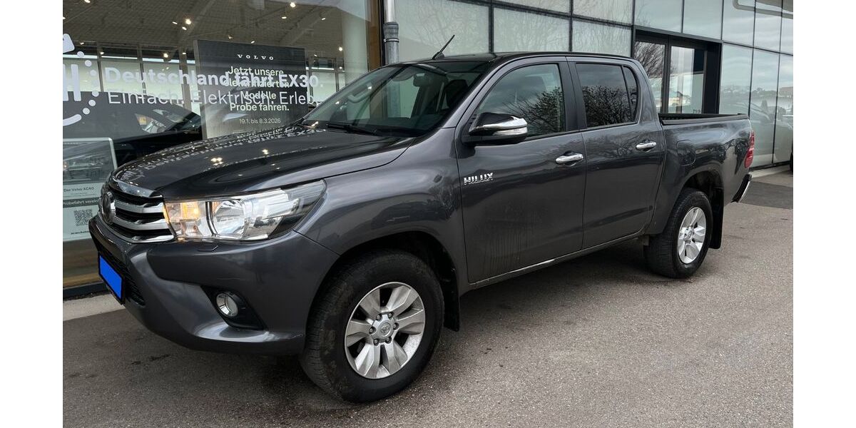 Toyota Hilux 238.000 km 19.999 &euro; Kolbermoor 83059