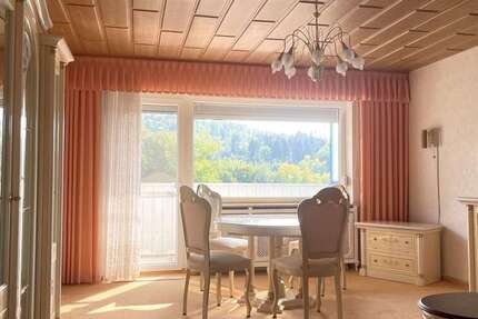 Wohnung Hirzenhain - 3 Zimmer, 79 m&sup2;, 110.000&euro; | Angebot:26439847