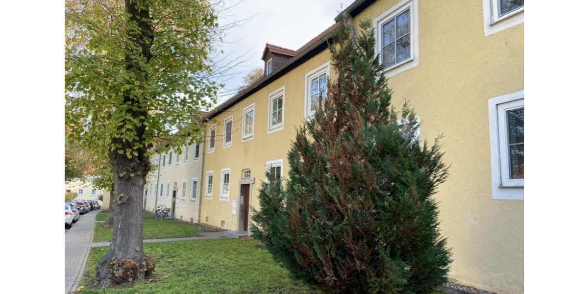 Einziehen & Wohlfühlen: Barrierefreundliche 2-Zimmer-Wohnung mit saniertem Bad - Erdgeschoßwohnung Bad Lauchstädt Kleinlauchstädt | Angebot:26526549