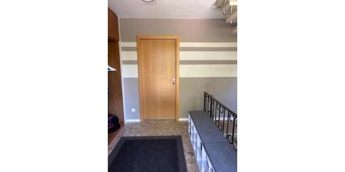 Erdgeschoßwohnung Gerabronn - 6 Zimmer, 140 m&sup2;, 289.000&euro; | Angebot:21271276