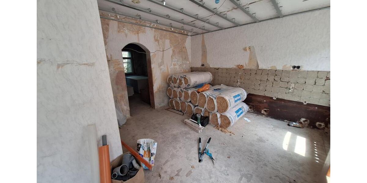 Reihenhaus Hohenstein-Ernstthal Ernstthal - 10 Zimmer, 250 m&sup2;, 129.000&euro; | Angebot:23014813