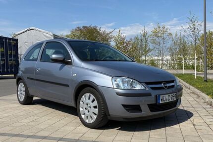 Opel Corsa 79.500 km 4.900 &euro; Höchberg 97204