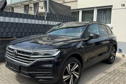 VW Touareg 90.000 km 4.250 &euro; Oftersheim 68723