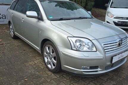 Toyota Avensis 149.800 km 2.490 &euro; Neubrandenburg 17036