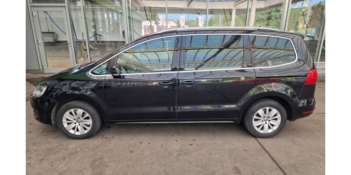 VW Sharan 266.110 km 8.490 &euro; Dortmund 44359