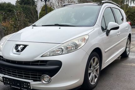 Peugeot 207 74.757 km 5.750 &euro; Meßkirch 88605