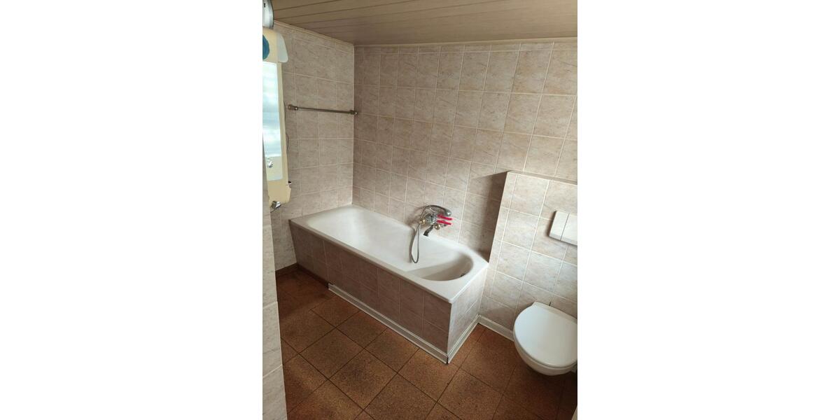 Einfamilienhaus Simmern/Hunsrück Hunsrück - 6 Zimmer, 120 m&sup2;, 160.000&euro; | Angebot:26007839