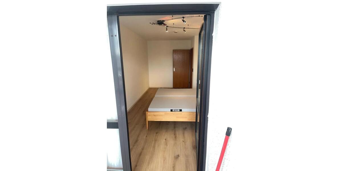 3 Zimmer Wohnung mit Aufzug, 2 Balkonen und TG Stellplatz 3 zimmer