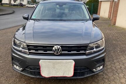 VW Tiguan 105.000 km 16.700 &euro; Bielefeld 33689