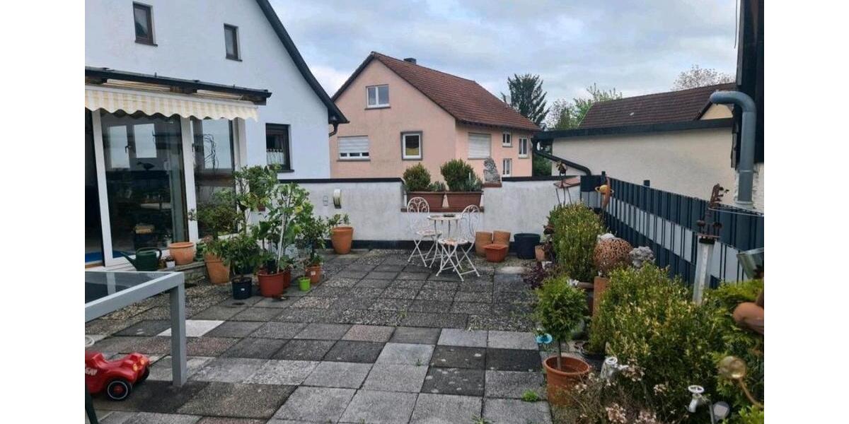 Mehrfamilienhaus, Wohnhaus Pfedelbach - 10 Zimmer, 260 m&sup2;, 365.000&euro; | Angebot:24680640