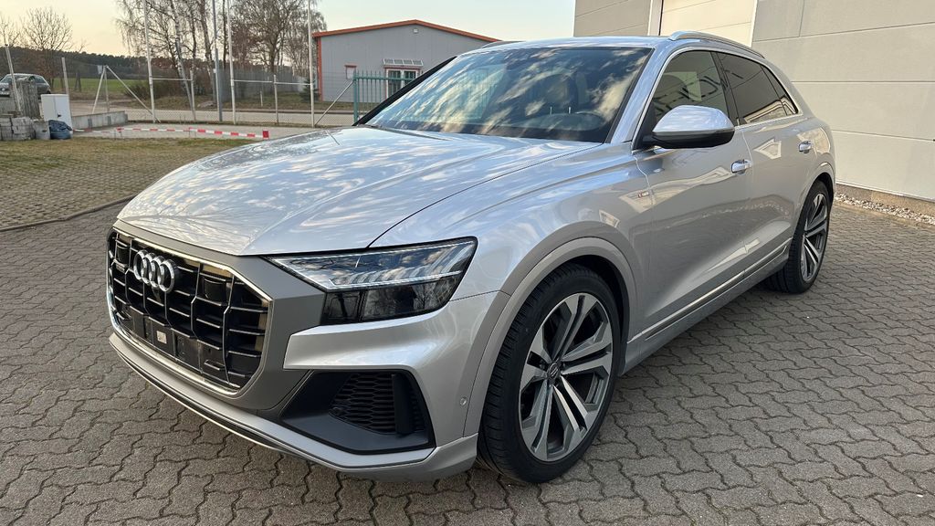 Audi Q8 98.600 km 48.880 &euro; Holthusen 19075