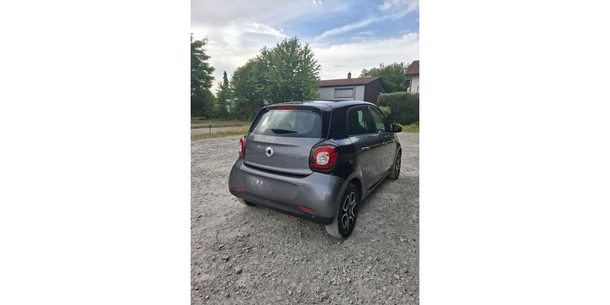 Smart ForFour 122.000 km 6.499 &euro; Ludwigsburg 71642