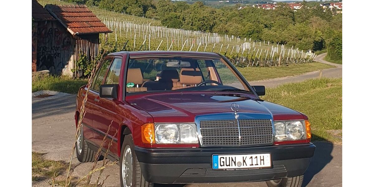 Mercedes-Benz 190 135.700 km 12.800 &euro; Marbach am Neckar 71672
