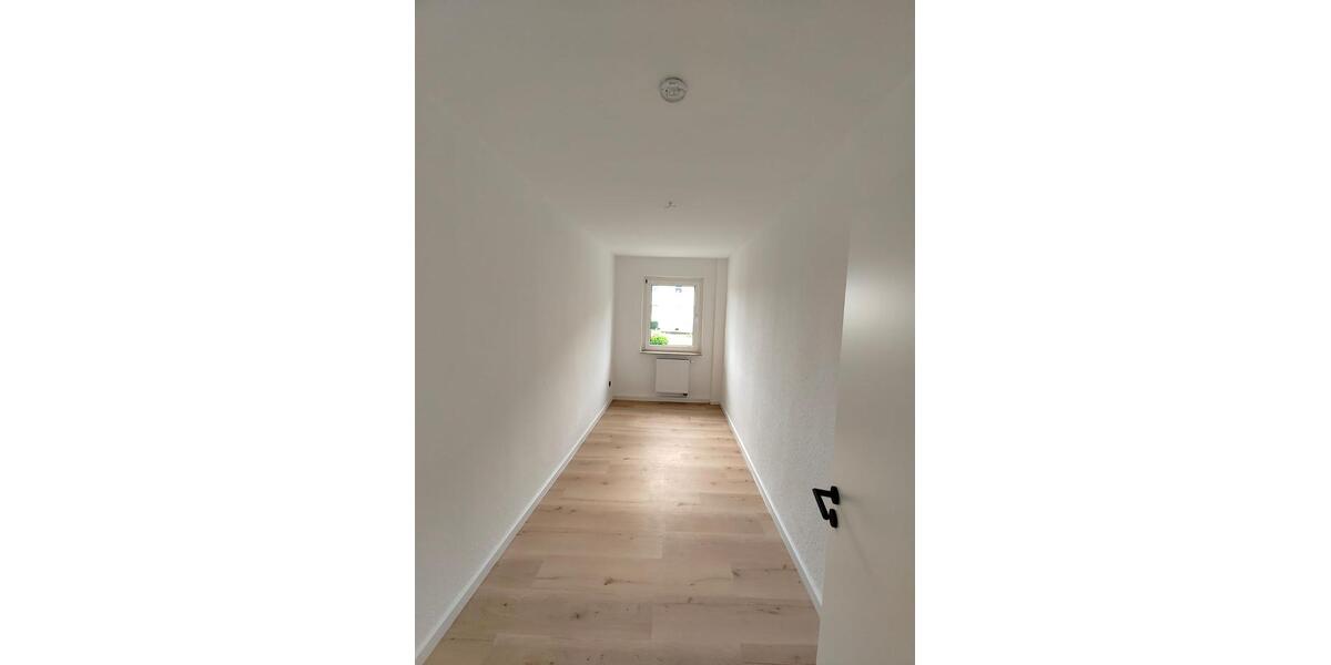 Hochparterre Rackwitz - 3 Zimmer, 59 m&sup2;, 144.000&euro; | Angebot:27432683