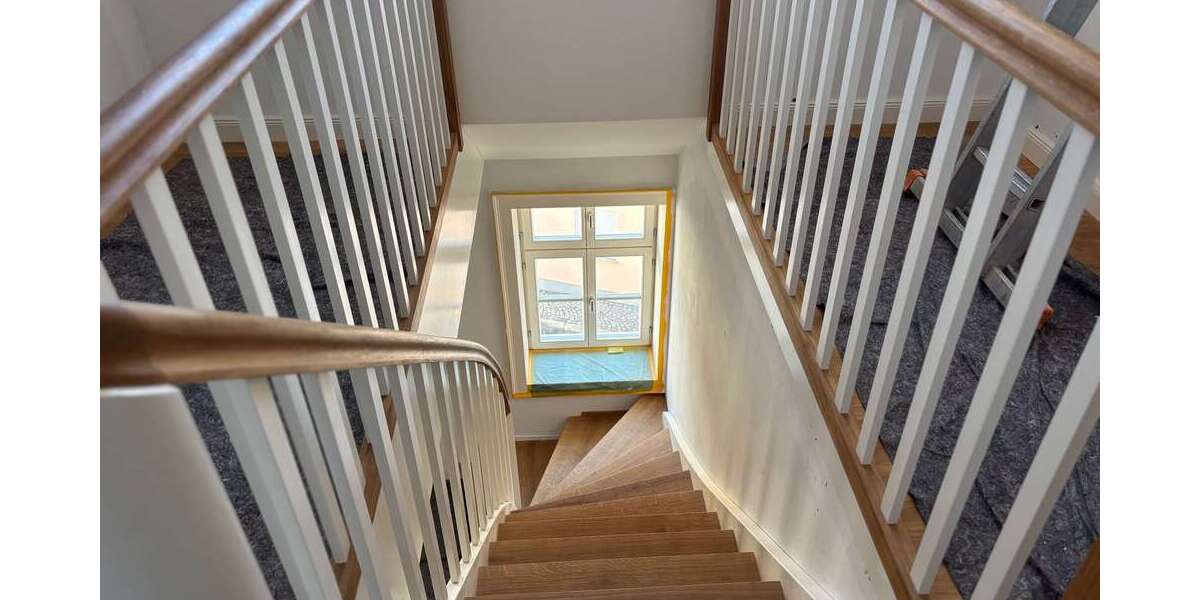 Etagenwohnung Erfurt - 4 Zimmer, 118 m&sup2;, 1.810&euro; | Angebot:26375312