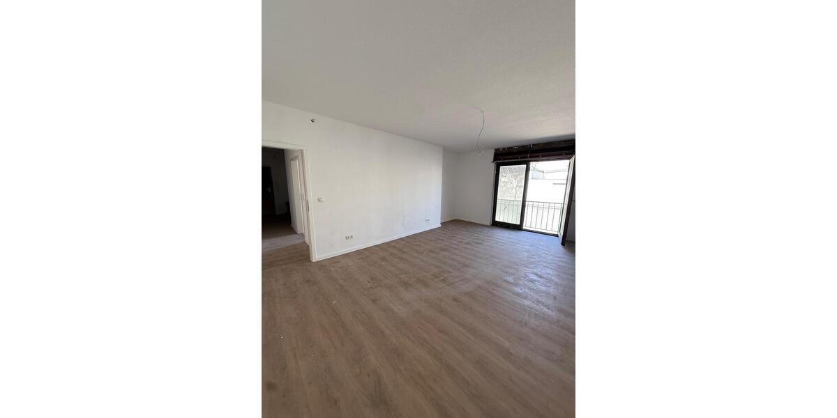 Etagenwohnung Mannheim Almenhof - 3 Zimmer, 85 m&sup2;, 1.250&euro; | Angebot:26036236