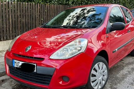 Renault Clio 105.400 km 3.000 &euro; München 81247