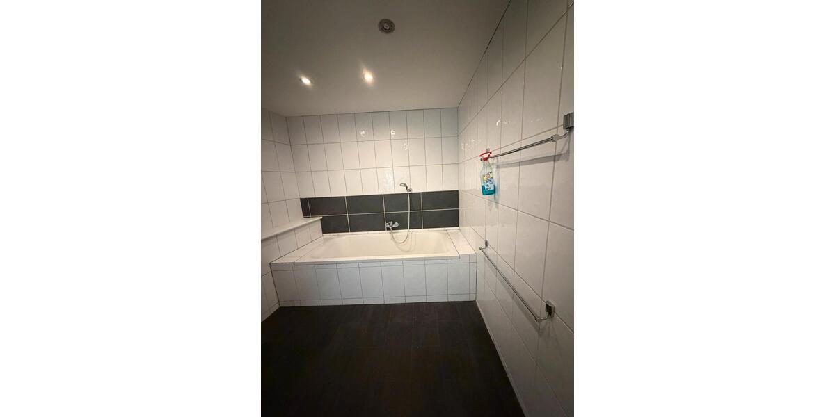 Etagenwohnung Beckum - 5 Zimmer, 131 m&sup2;, 1.079&euro; | Angebot:26442823