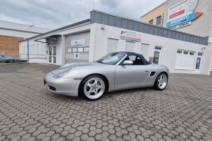 Porsche Boxster 165.000 km 15.620 &euro; Petersberg 36100