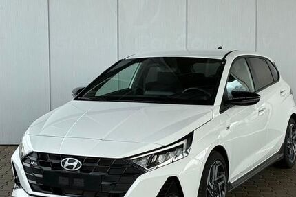 Hyundai i20 17.500 km 17.490 &euro; Neuenhaus 49828