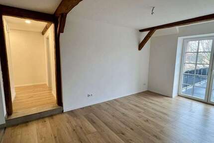 Wohnung Schkeuditz OT Glesien Glesien - 3 Zimmer, 124 m&sup2;, 1.302&euro; | Angebot:25437103